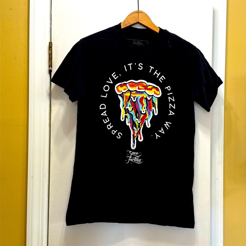 Black NYC  T-Shirt with Colorful Pizza Graphic!